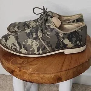 Super cool Digi-camo oxfords!! Digital Camo Custom Air Force 1 - Etsy main image 4